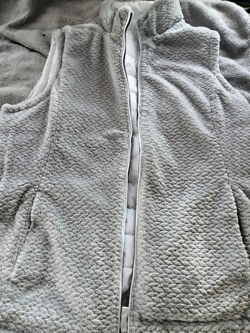 Free Country Stratus Lite Reversible Vest White & Gray